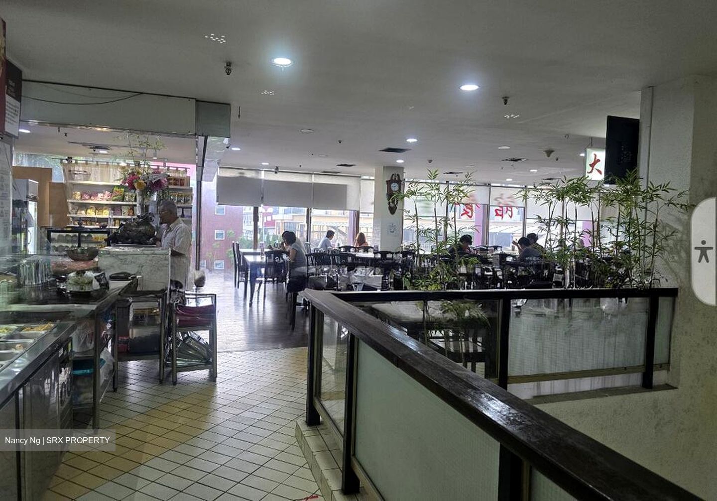 Upper Serangoon Shopping Centre (D19), Retail #497539481
